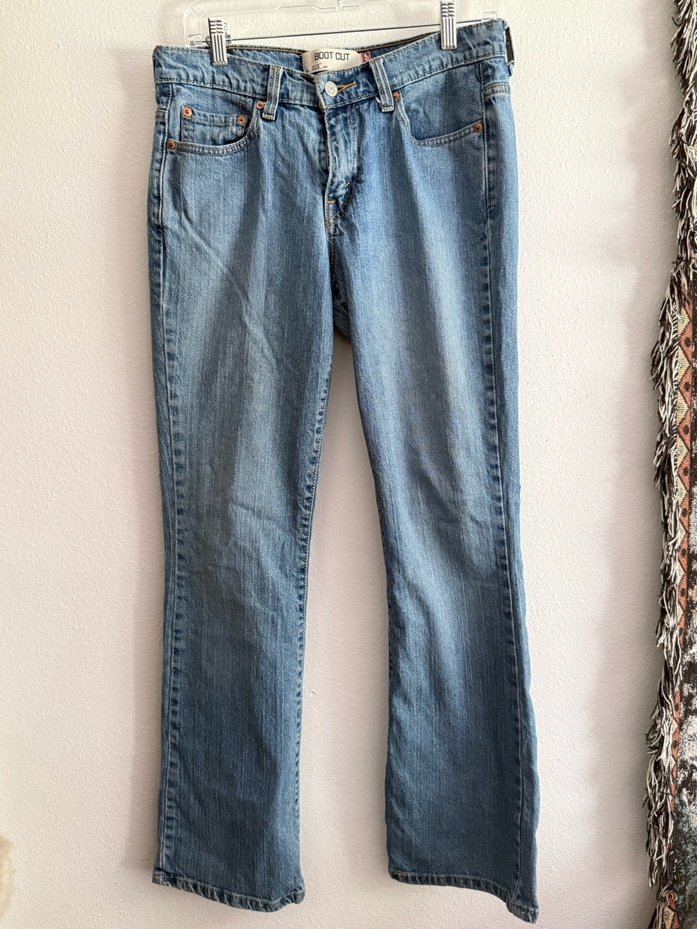 ❄️ Levi’s 515 • Classic Light Blue Bootcut Jeans • Women’s 8 M - Picture 2 of 16